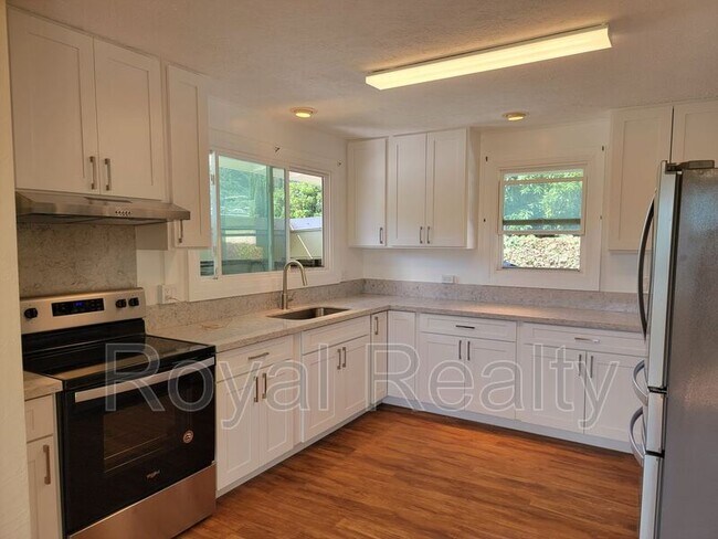 Photo - 3415 Kalua Rd Apartment