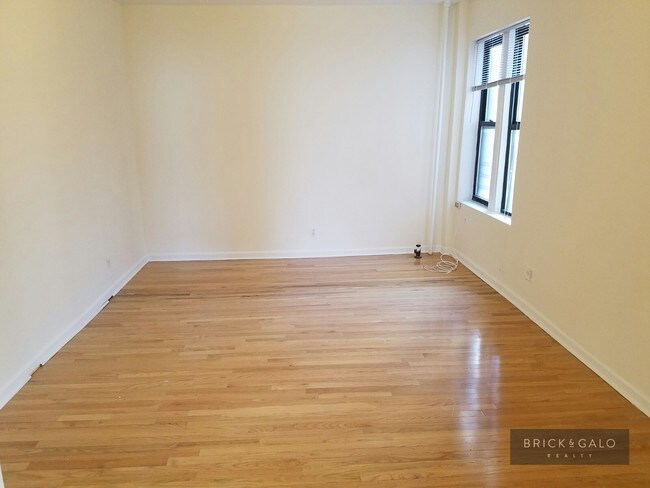 Foto del edificio - 8420 20th Ave