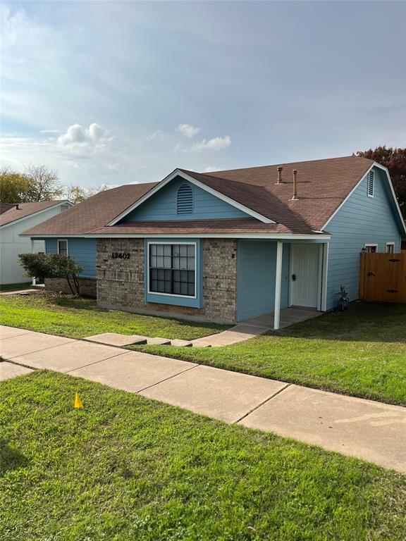 Building Photo - 12402 Alderbrook Dr