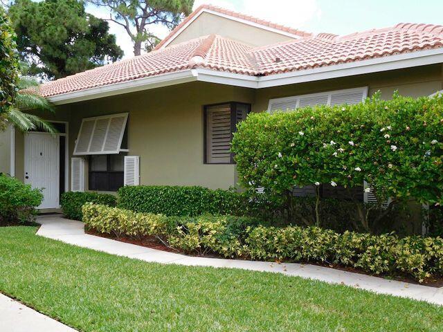 Primary Photo - 112 Old Meadow Way