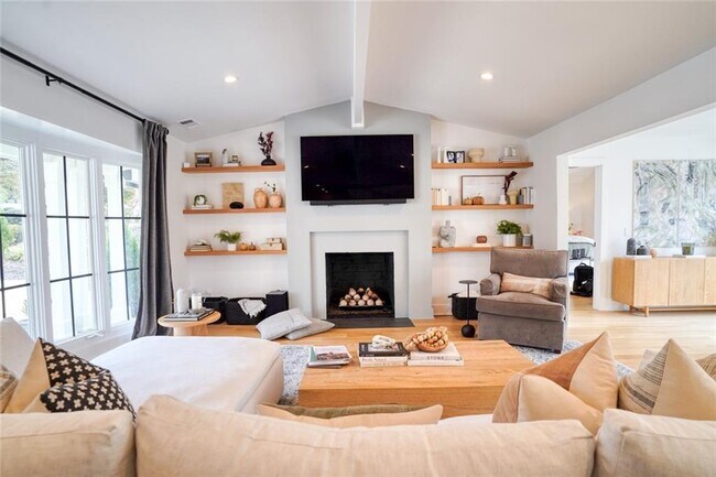 Foto del edificio - 260 Danbury Ln NW