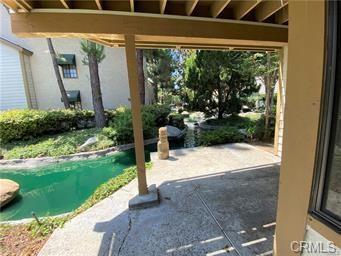 Foto del edificio - 16211 Downey Ave