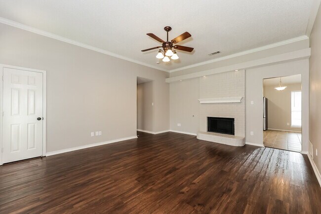 Building Photo - 828 Glenwick Ct
