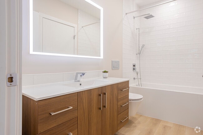 2BR, 2BA - 1125SF - The Forge