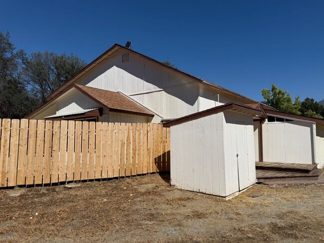 Foto del edificio - Charming Barndominium Rental with Scenic F...