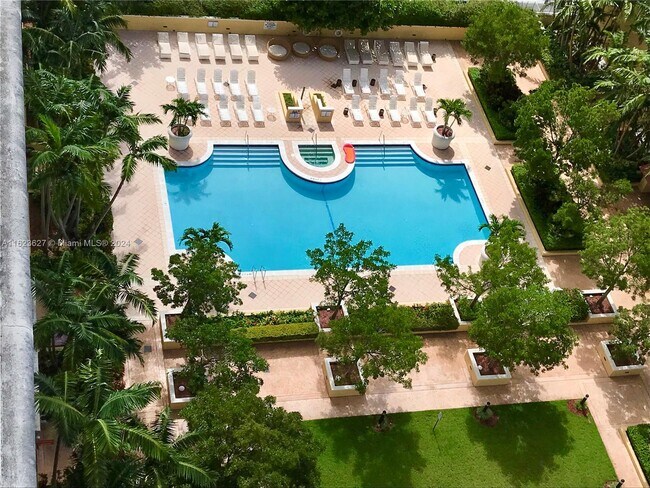 Foto del edificio - 7350 SW 89th St