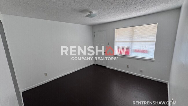 Foto del edificio - 797 Richmond Ave