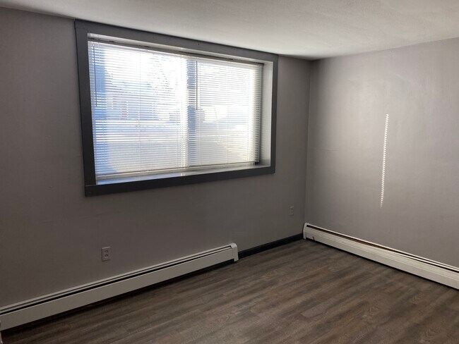 Foto del edificio - 1251 4 1/2 St NW