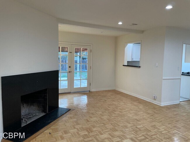 Building Photo - 3 br, 2 bath House - 18656 Runnymede Street