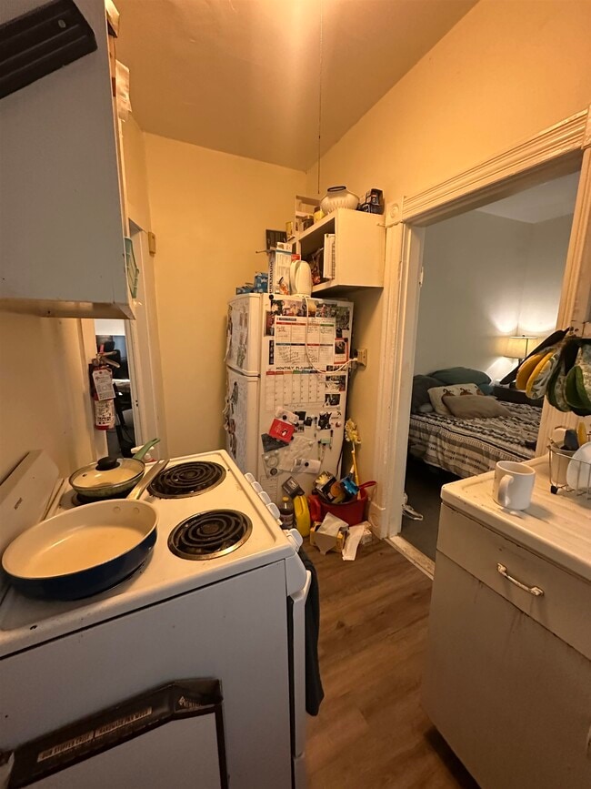 Building Photo - 43 Clarke St