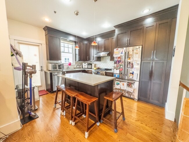 Photo - 9 Montague St Townhome