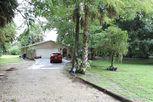 Building Photo - 3 br, 2 bath House - 3850 5th Avenue SW