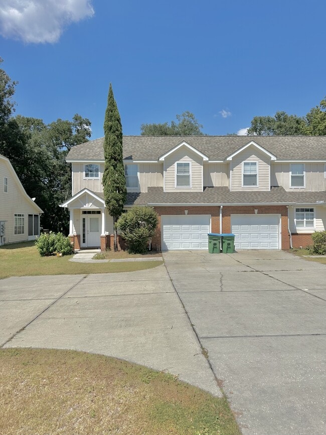 Photo - 2627 Spring Creek Hwy Townhome