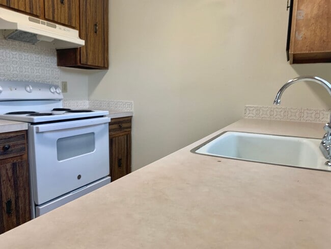 Building Photo - Great 3 Bedroom 1 Bath in Loveland!