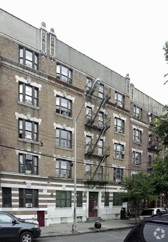 Primary Photo - 291 E 162nd St