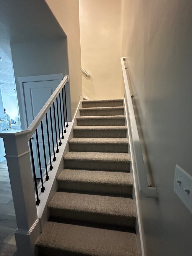 Foto del edificio - 4035 W Harper Ln
