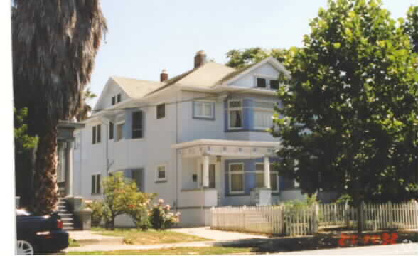 Building Photo - 492-494 N 2nd St
