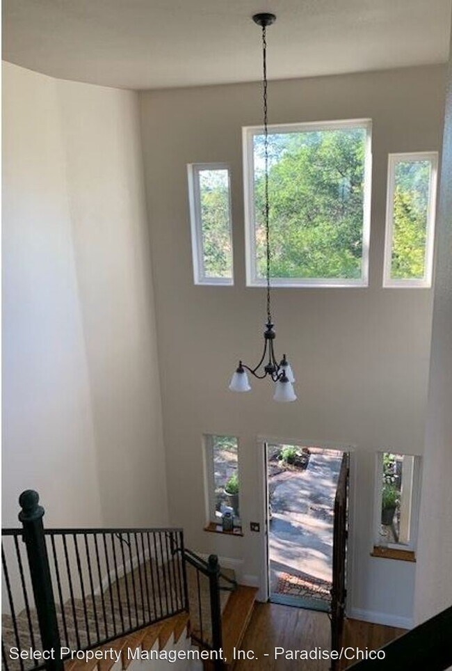 4 br, 4 bath House 6000 Cohasset Road House Rental in Chico, CA