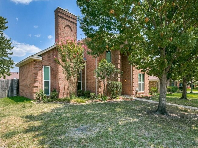 Building Photo - Huge home in Mesquite!
