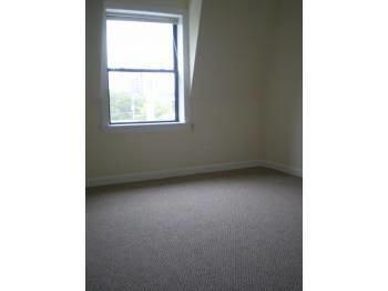 Building Photo - 2 bedroom in Chicago IL 60640