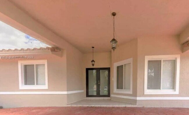 Foto del edificio - 9840 NW 28th Ter