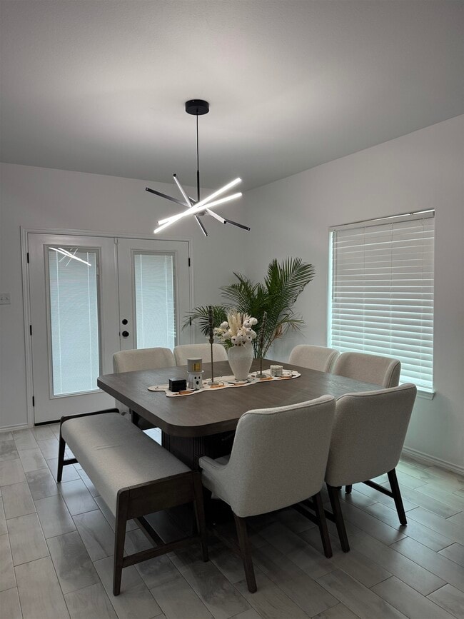 Building Photo - 4214 Gavilan Dr