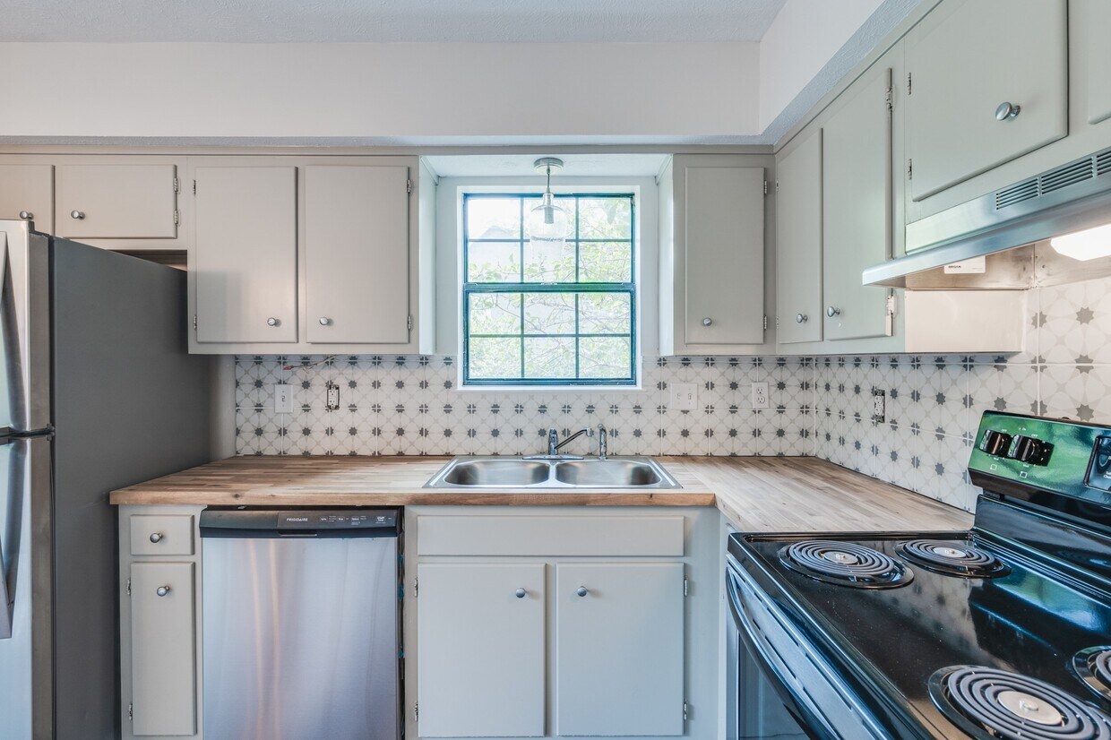 Foto principal - 515 Chesterfield Ave