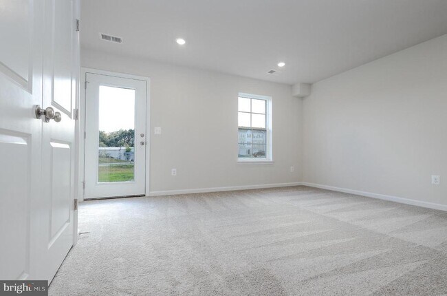 Foto del edificio - 184 Gray Silver Rd