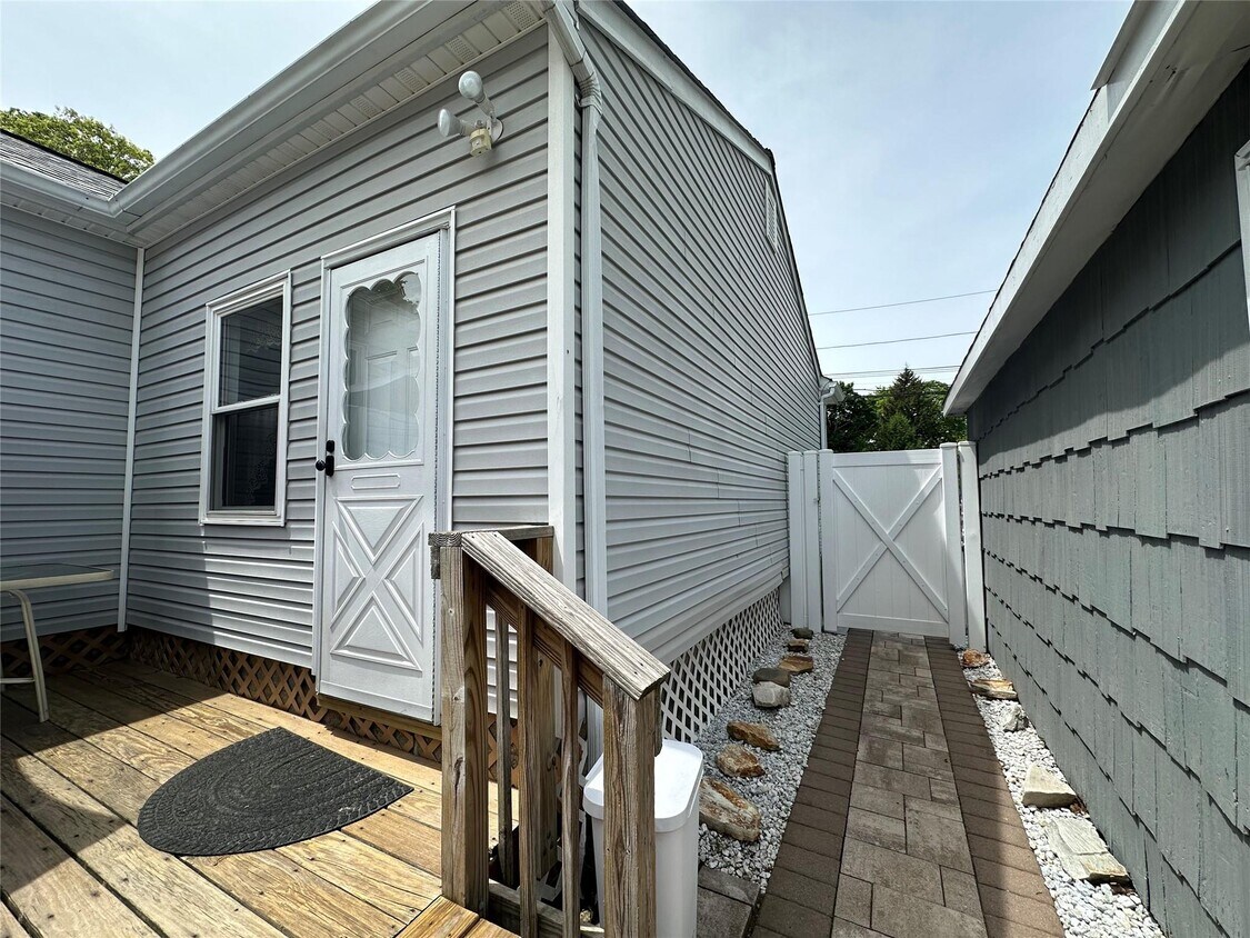 Foto principal - 75 Hammond Ln