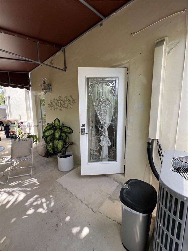 Foto del edificio - 15298 SW 17th Terrace