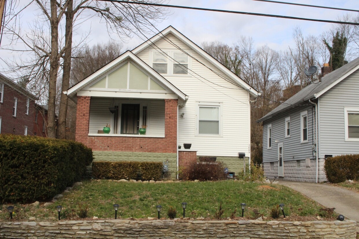 2609 Grinstead Dr, Louisville, KY 40206 House for Rent in Louisville