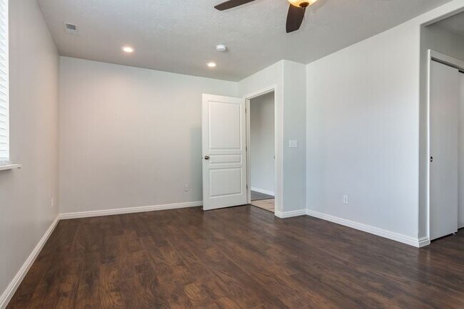 Building Photo - Amazing Single Family Home for Rent in Lehi