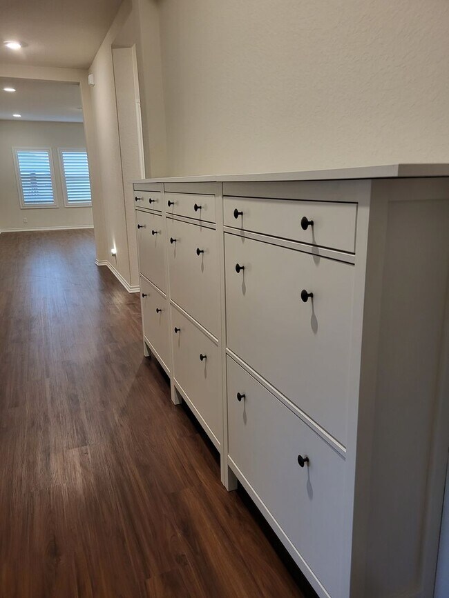 Foto del edificio - Ready for Move-In
