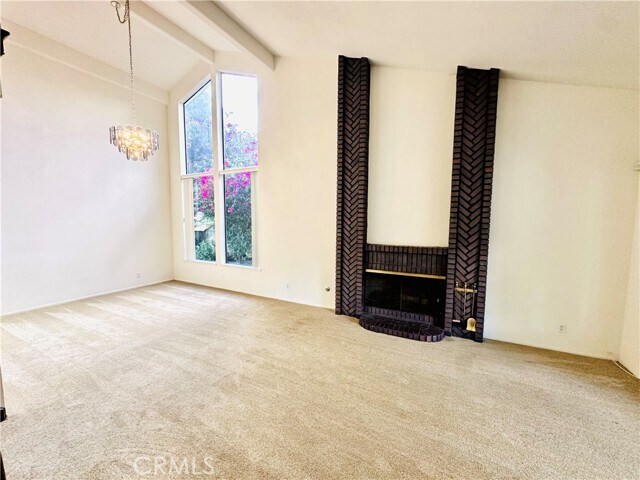 Foto del edificio - 1592 Rosewood St