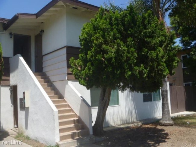 Foto del edificio - 2506 S Rosewood Ave
