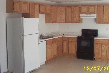 Primary Photo - Collins Ferry Court