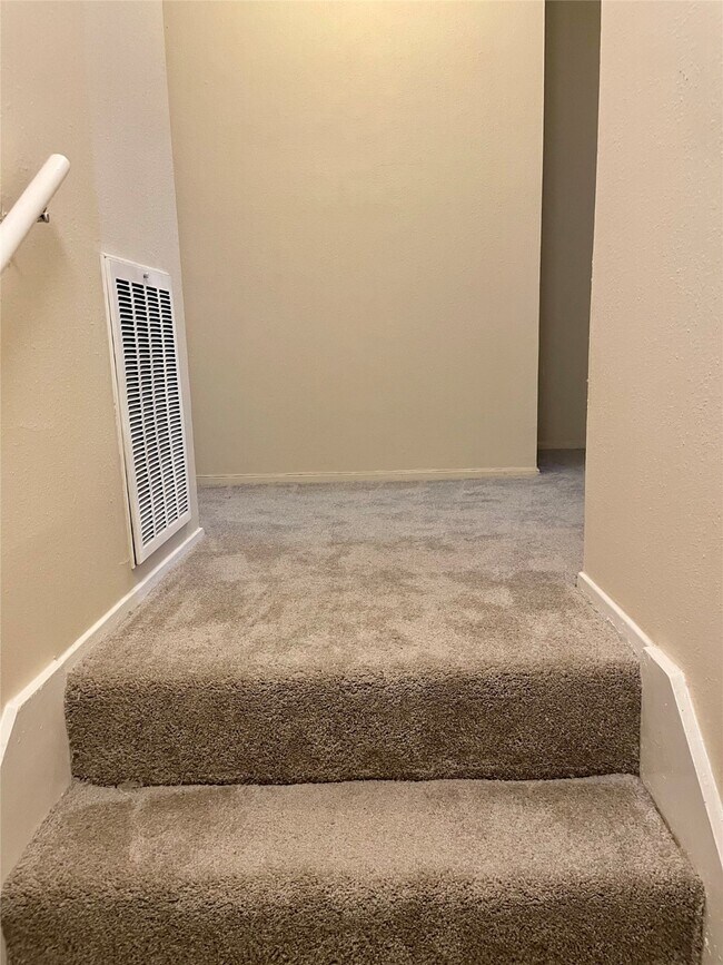 Foto del edificio - 7051 Chasewood Dr