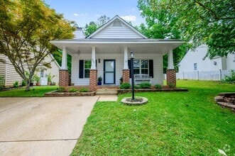 Building Photo - 200 Highgate Cir