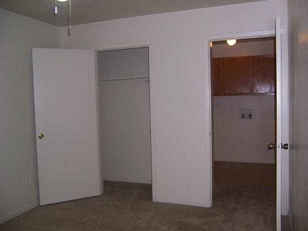 Building Photo - 1024 Navarro Dr