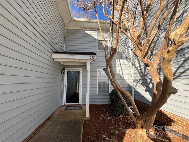 Foto del edificio - 2901 Iron Gate Ln