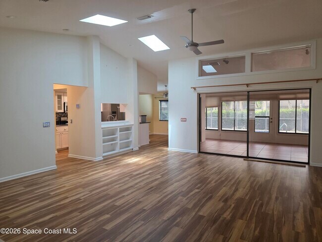 Building Photo - 1825 Fox Bay Dr