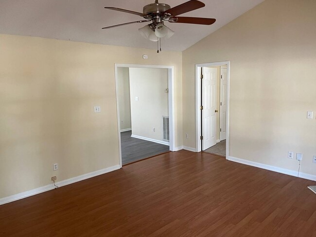 Building Photo - 1441 Smokey Mountain Dr