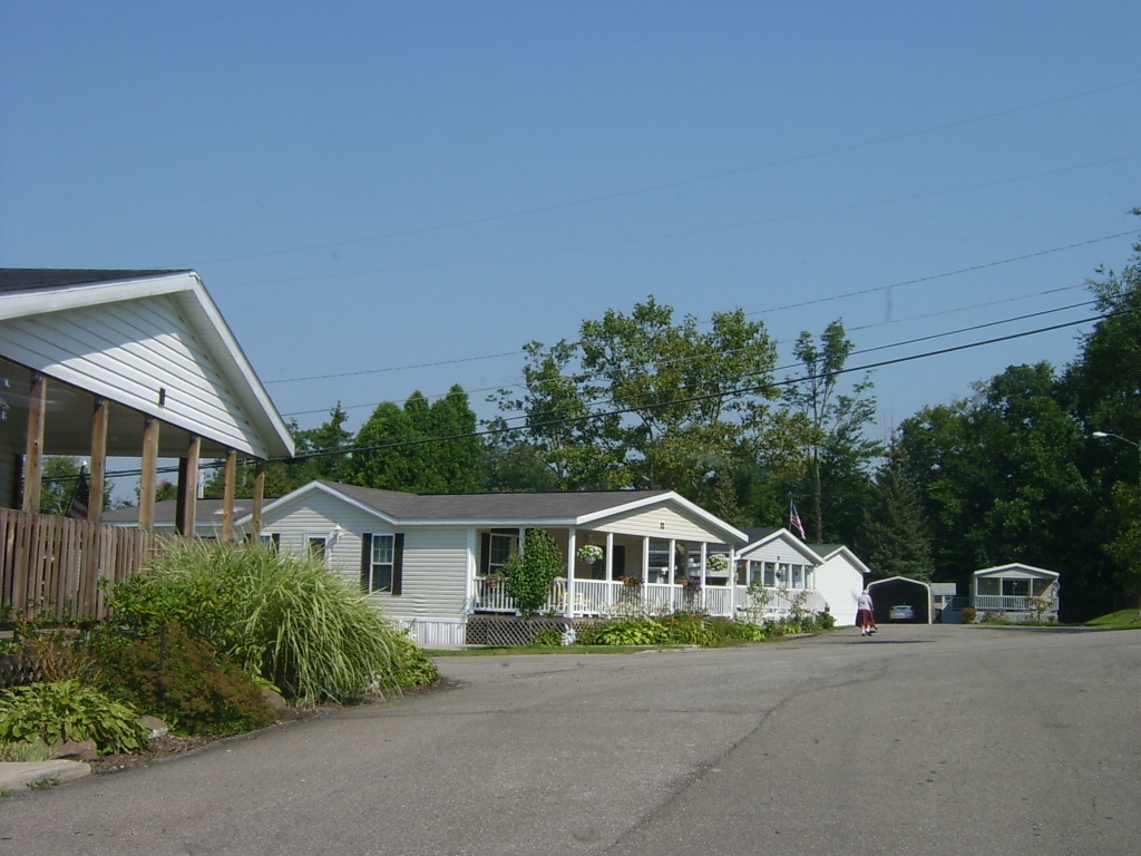 Primary Photo - Waterfall Estates