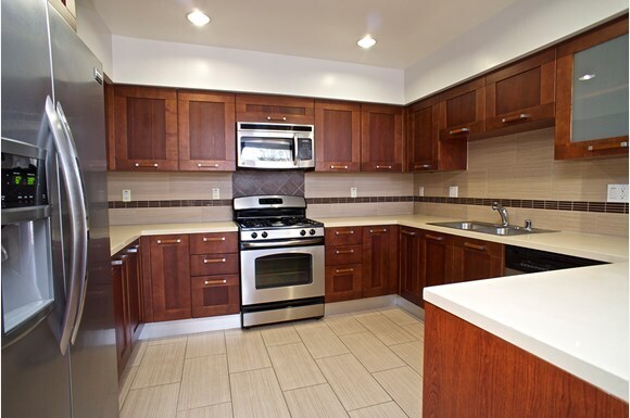 Foto del edificio - 1240 S Sherbourne
