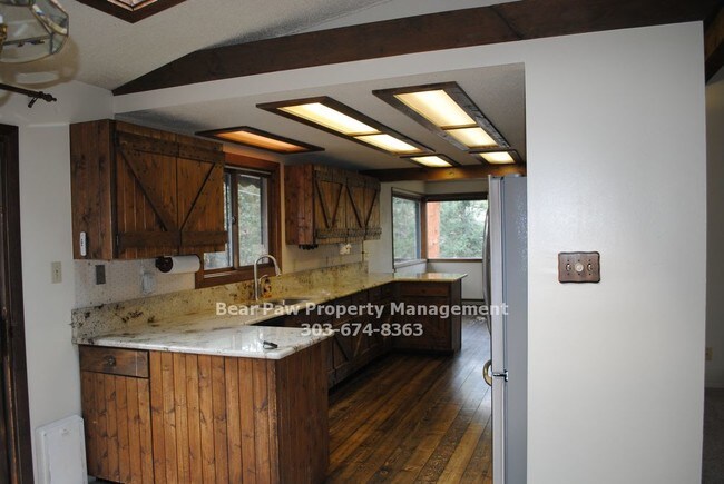 Building Photo - 28371 Meadow Rue Rd