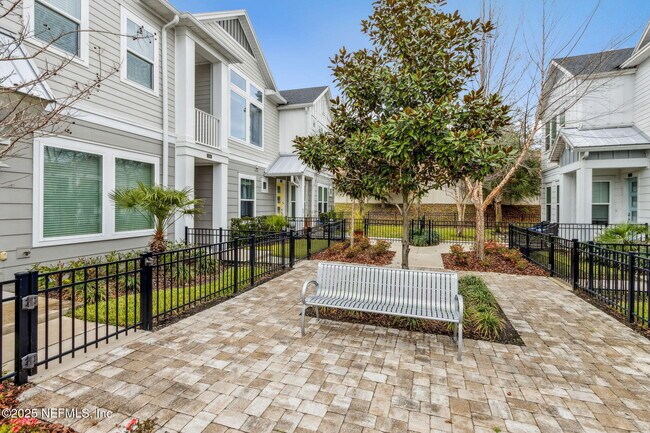 Foto del edificio - 11484 Gully Ct