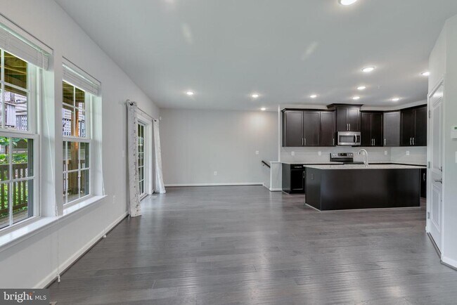 Building Photo - 13944 Hollow Wind Way