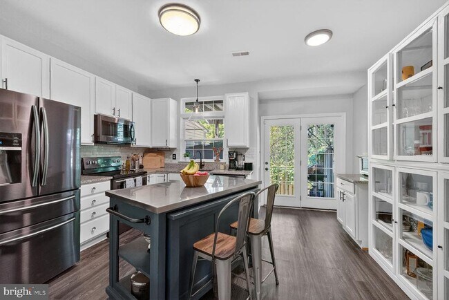 Foto del edificio - 21103 Footstep Terrace