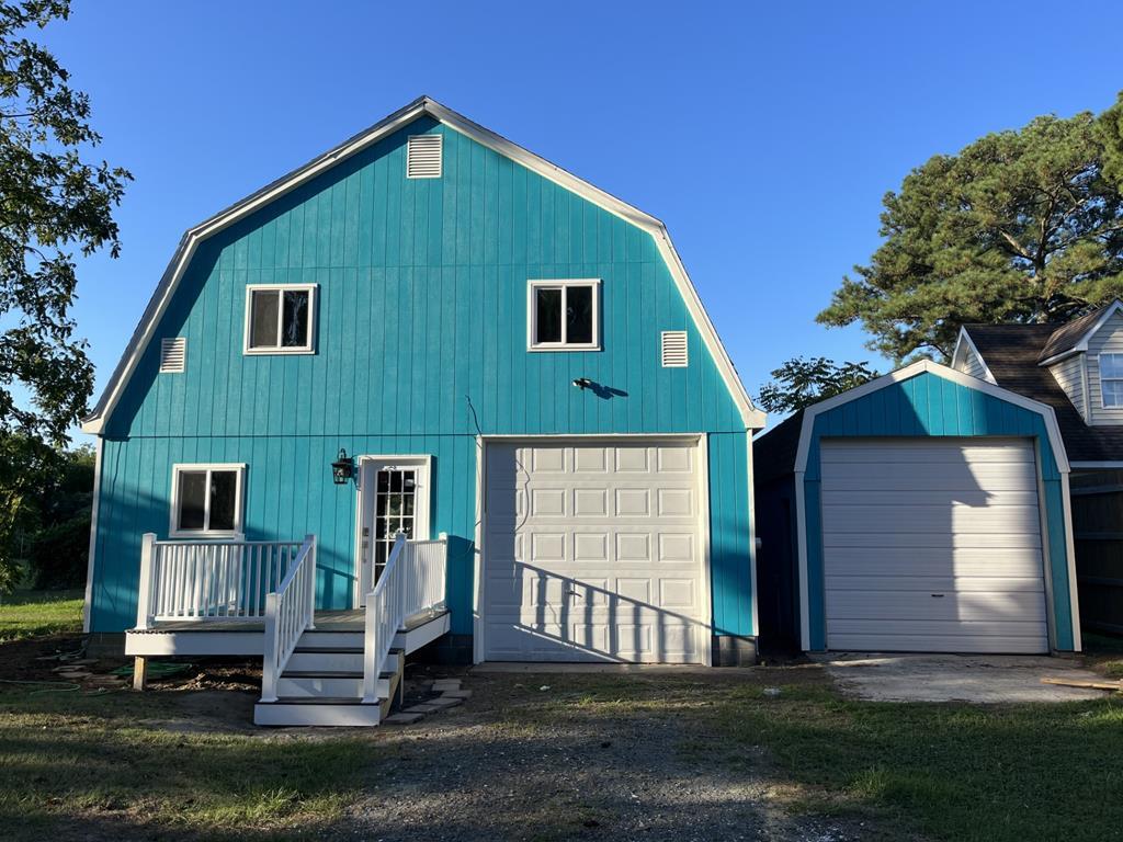 22 Powellton Ave, Wachapreague, VA 23480 House Rental in Wachapreague