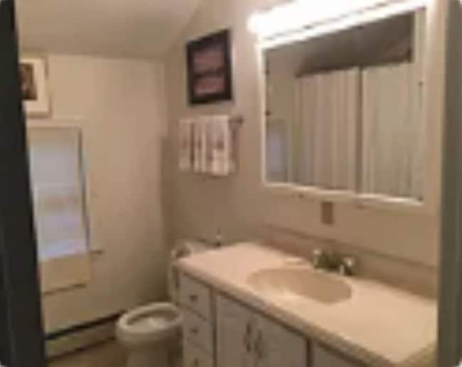 Building Photo - 15 Clay St